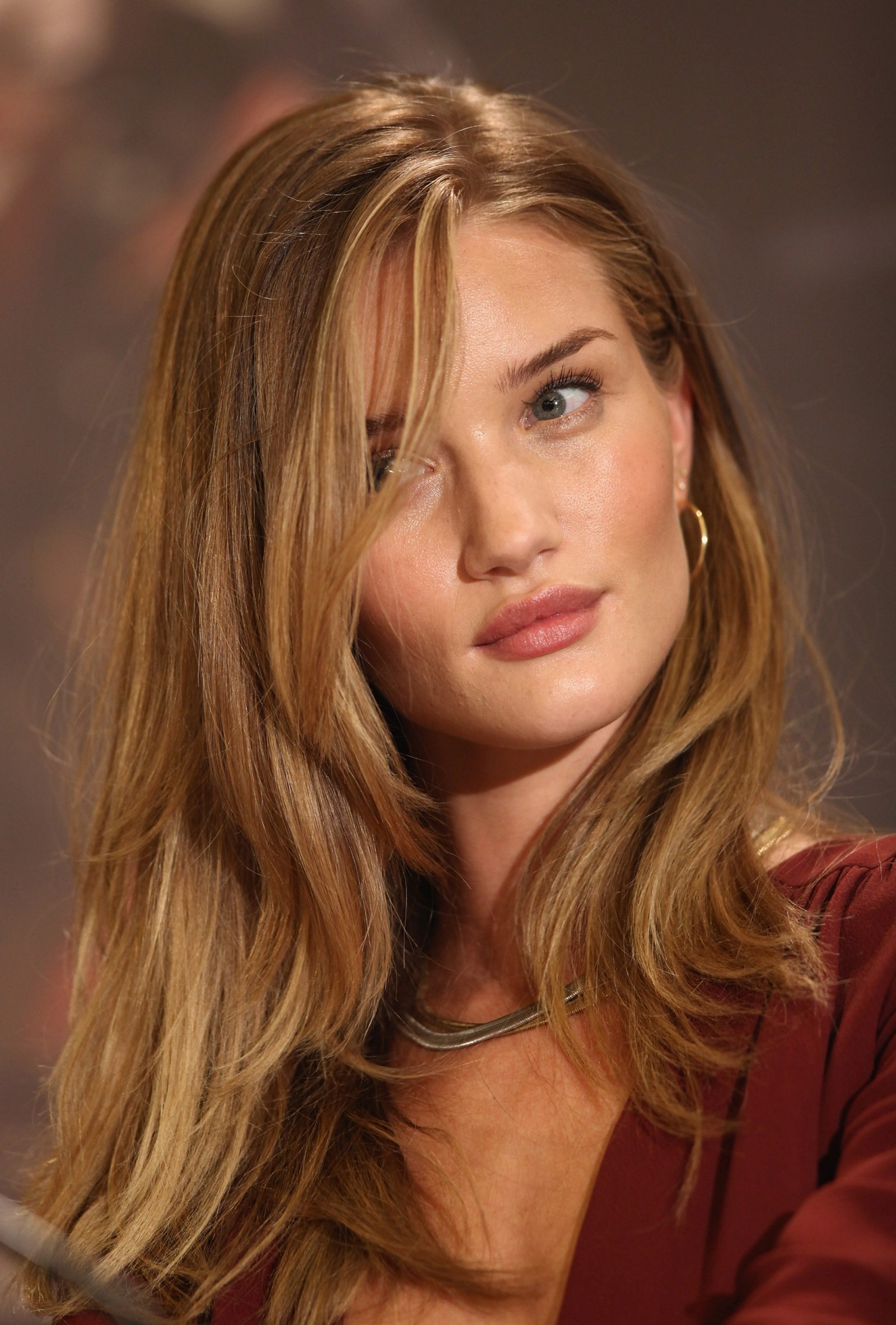 Rosie Huntington Natural Hair Color Rosie Huntington Natural Hair Color